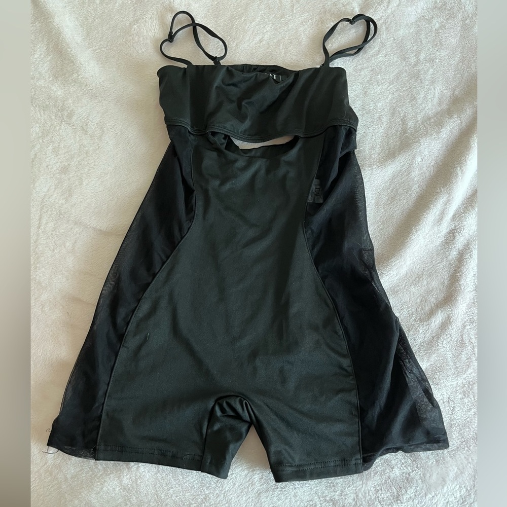 LEAU Jumpsuit Romper Sheer Sides Concert Outfit Adjustable Straps Cutout Design